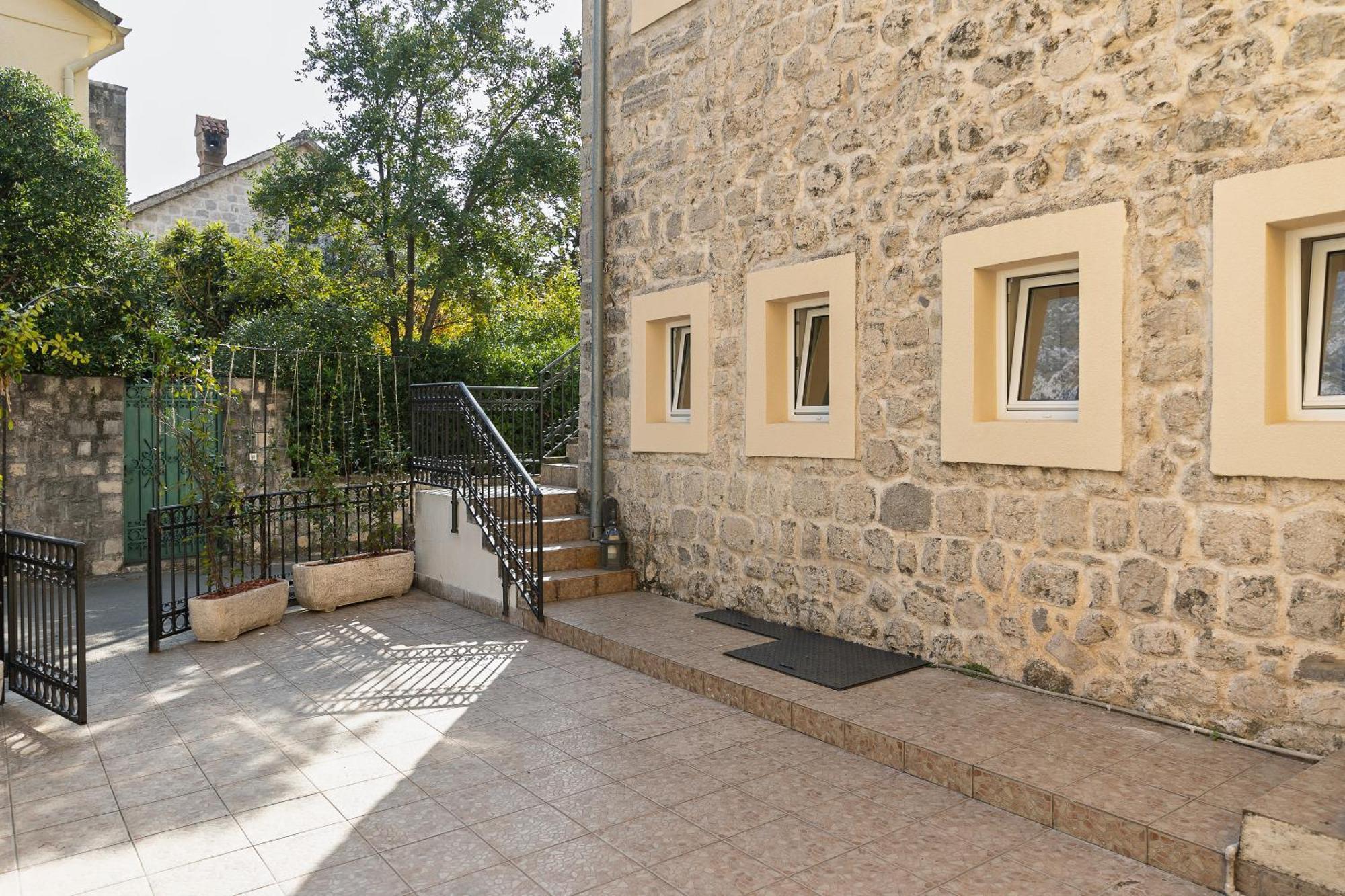 Verdi Kotor Exterior foto