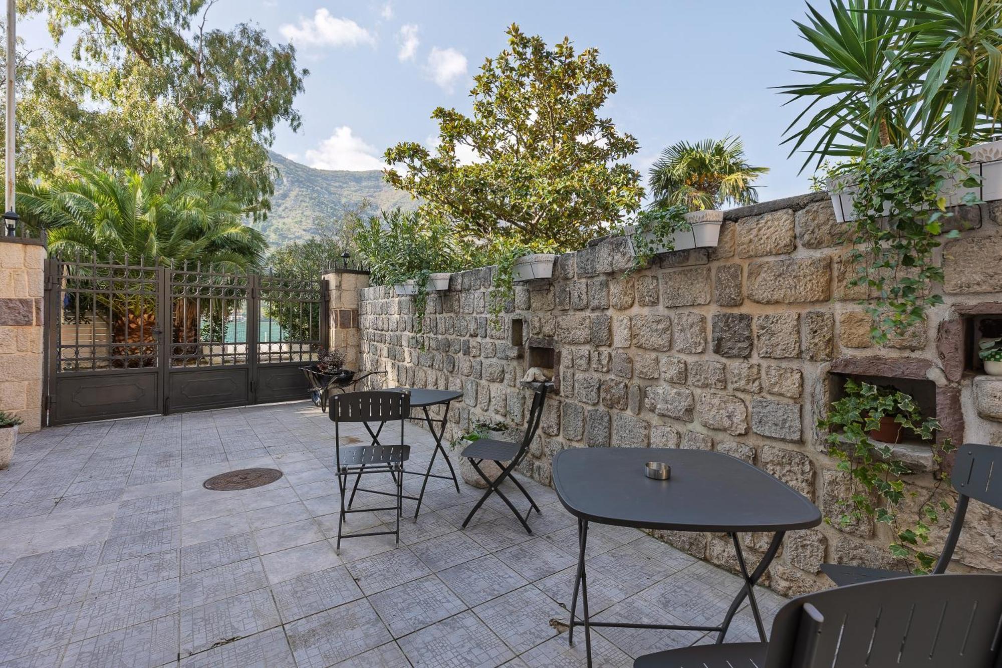 Verdi Kotor Exterior foto