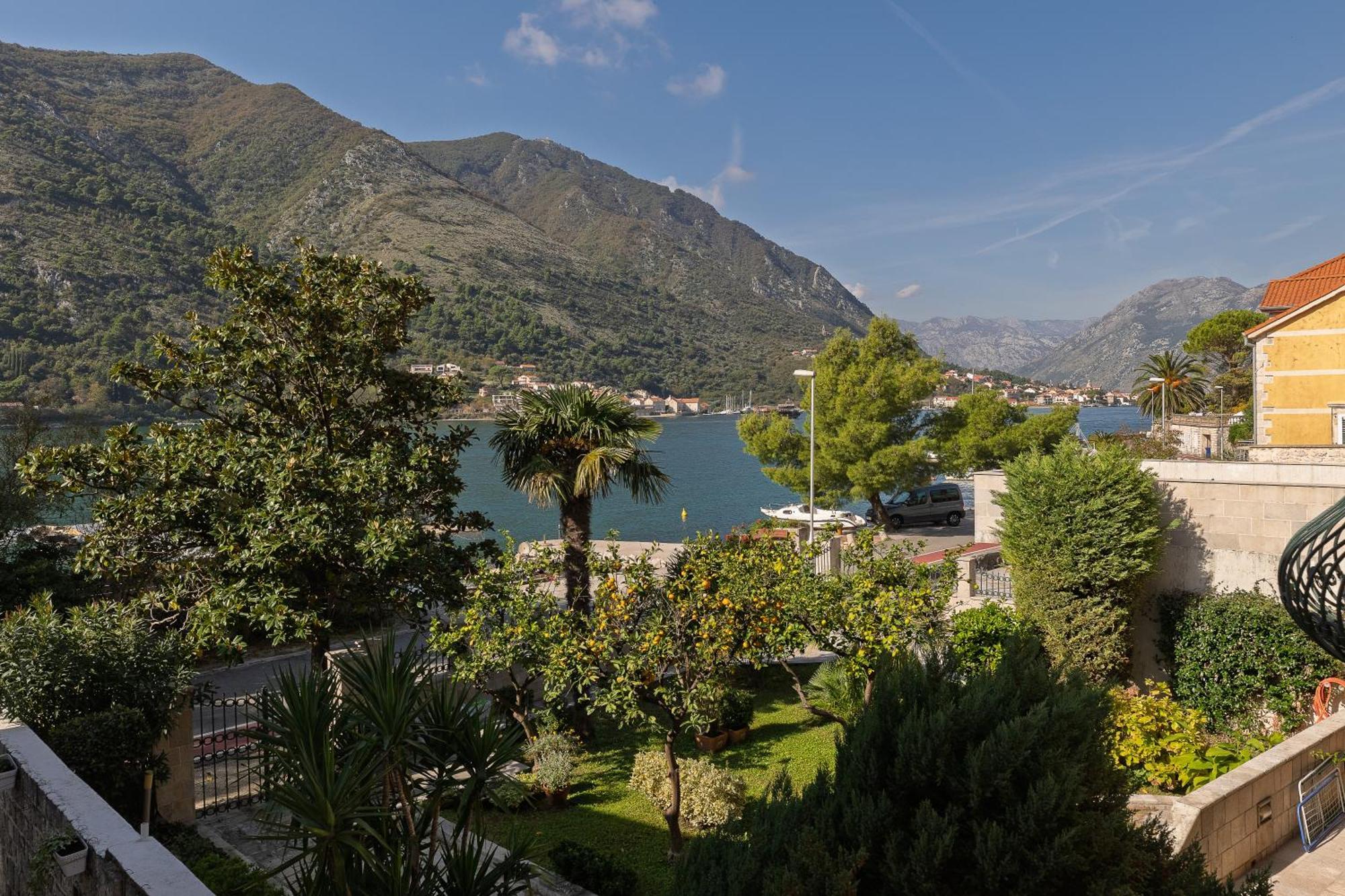 Verdi Kotor Exterior foto